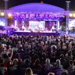 festival-deprem-nedeniyle-yarida-kaldi-LnJ3gxHY.jpg