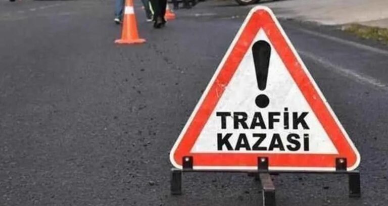 giresun-tireboluda-iki-otomobil-carpisti-eB7vE6O1.jpg