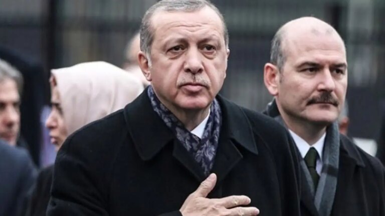 akp-cenahi-erdogan-sonrasini-konusmaya-devam-ediyor-suleyman-soyludan-o-soruya-yanit-StiyJ1Lb.jpg