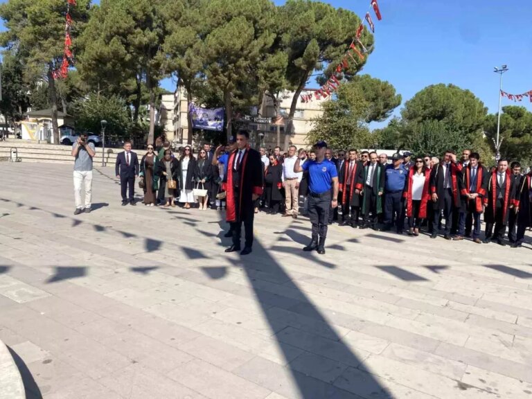 alasehirde-yeni-adli-yil-torenle-basladi-cjPjU3B6.jpg