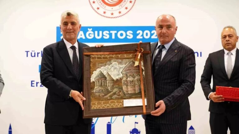 etso-baskani-saim-ozakalin-is-dunyasinin-taleplerini-bakan-bolata-iletti-7WBS6QUu.jpg
