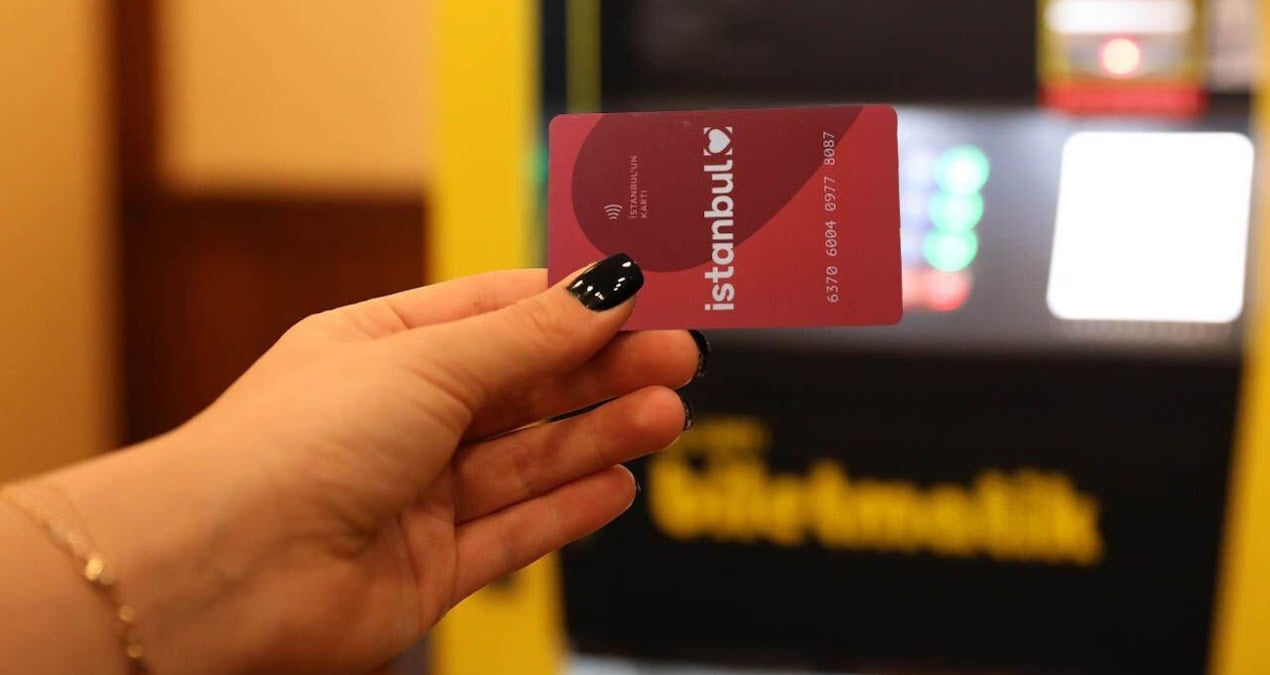 istanbulkartta-yeni-duzenleme-30-yas-ustu-ogrencilere-sartli-indirim-B5NSApKO.jpg