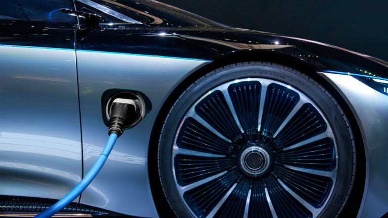 tesla-kan-kaybediyor-satislar-yuzde-40-dustu-rakipler-ataga-gecti-KVz33qYh.jpg
