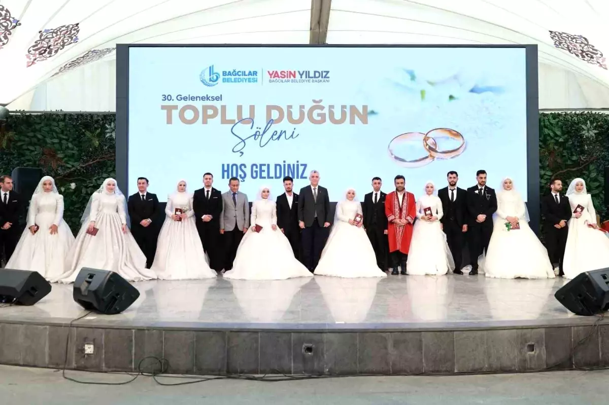 Bağcılar’da 30. Geleneksel Toplu Düğün Şöleni Düzenlendi
