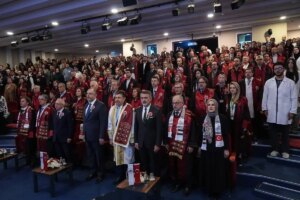 bezmialem universitesinde 2025 2026 yili acilisi lGxCevHv.jpg