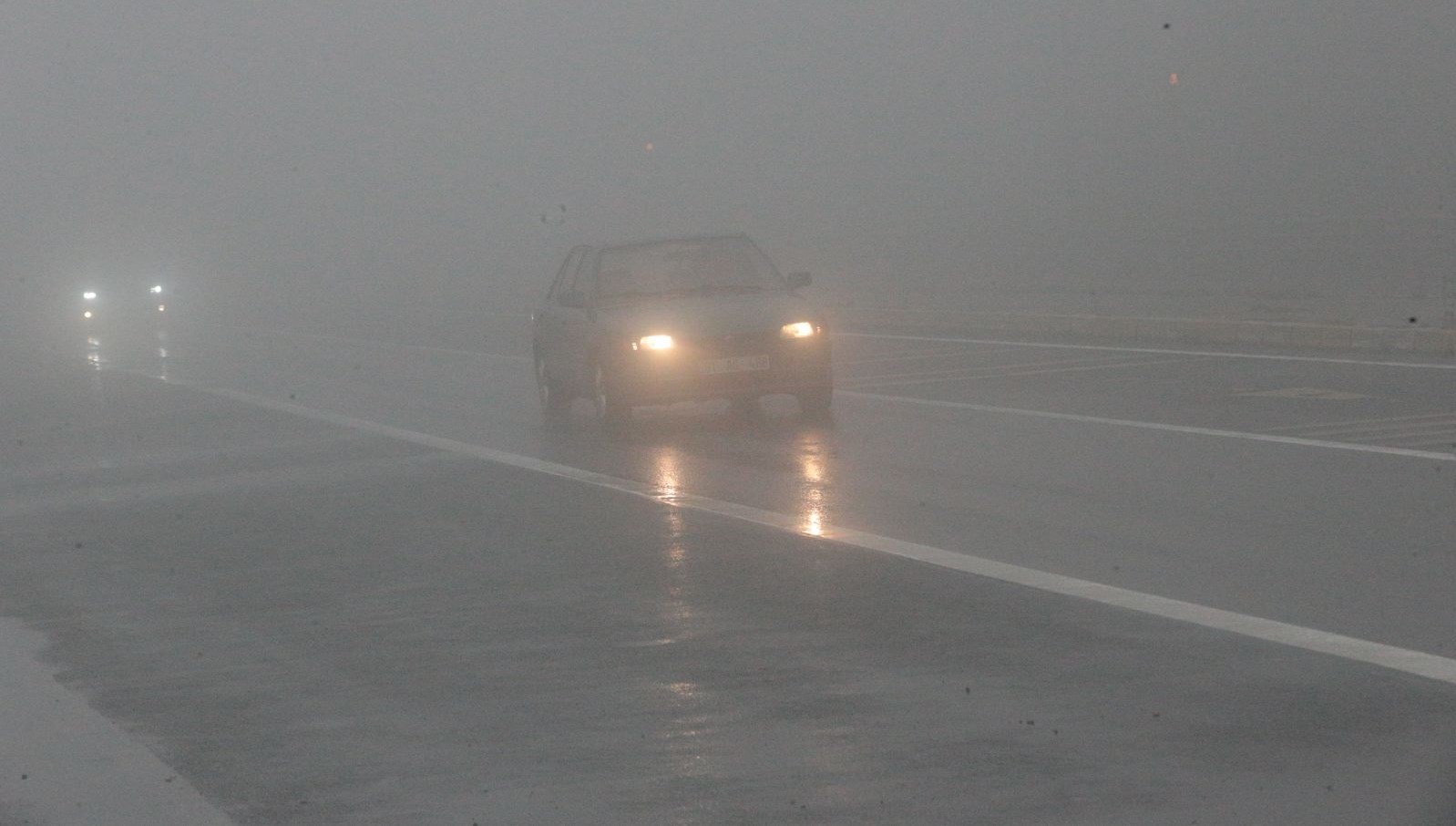 bolu daginda goz gozu gormuyor FEIK44bT.jpg