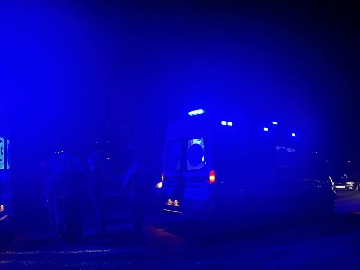 kastamonuda tir ve otomobil kazasi ZCqCyX8Q.jpg