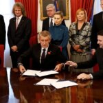 cekyada asiri sag iktidarda uclu koalisyon kuruldu ViBVnKTf.jpg