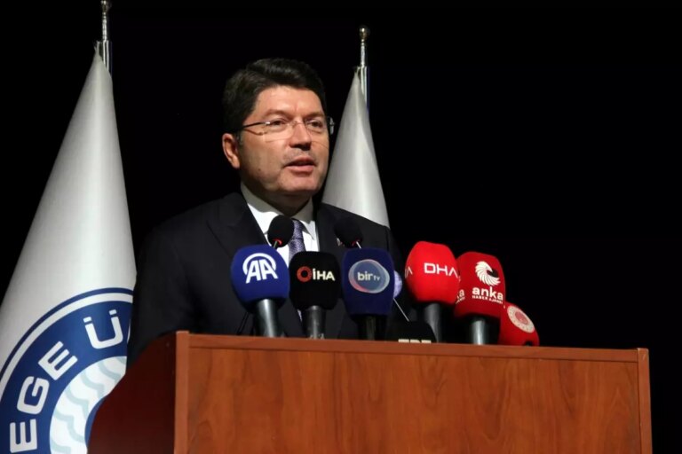 izmir bakan tunc terorsuz turkiye komisyonu cok onemli kararlar alacak video eklendi IGQbOOgn.jpg