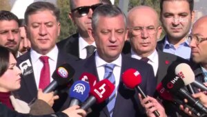 ozgur ozel acikladi dilek imamoglunun pasaportunu iptal etmisler 47bQb1R9.jpg