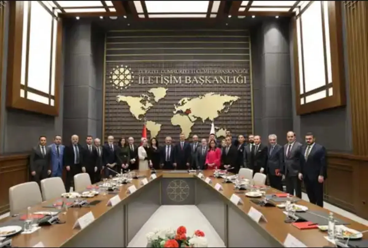 tbf heyeti iletisim baskani durani ziyaret etti uPSVBxCy.jpg