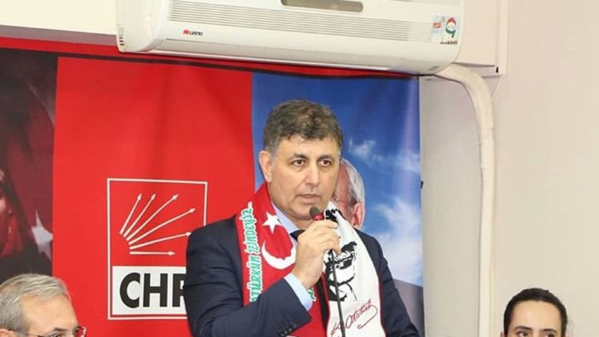 İzmir’de Siyasi Şok: Belediye Başkanı Tugay CHP’den Ayrıldı