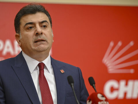 Son dakika kritik yeni parti toplantisi ertelendi zeynel emre sebebini acikladi jfW1gXjN